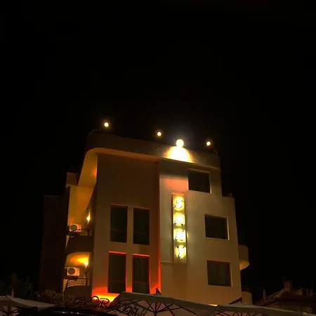 къща за гости сани