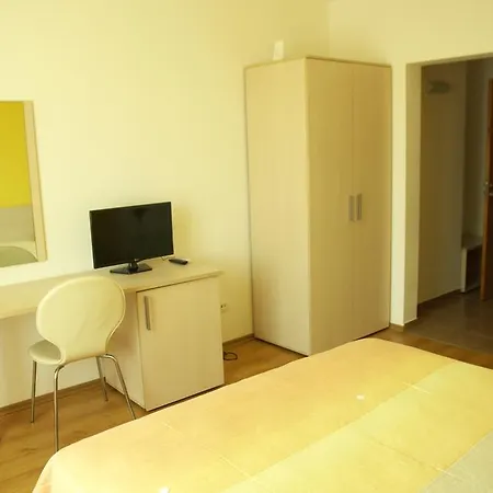 Хотел къща за гости сани 3*